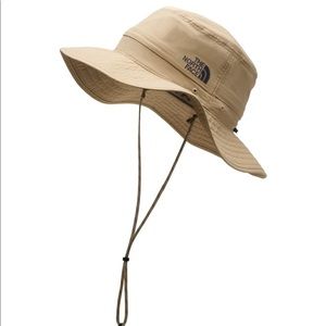 عنف chapeau safari the north face 